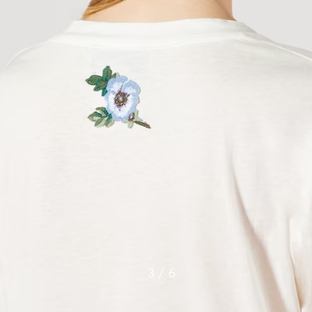 OVERSIZE T-SHIRT WITH GUCCI LOGO - Picture 3 of 14